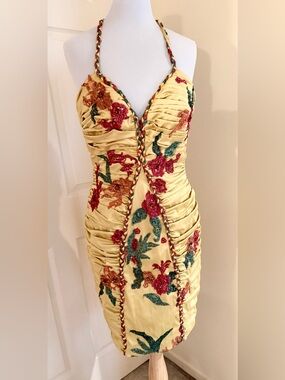 MANDALAY DRESSY DRESS YELLOW COLOR W/BEADING SIZE 12/14US